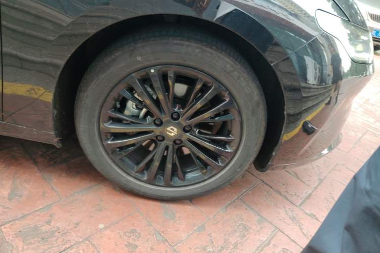 Used Leapmotor C01 2023 525 Comfort Edition Right Front Wheel Hub