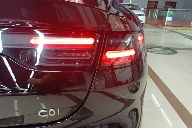 Used Leapmotor C01 2023 525 Comfort Edition Right Rear Taillight