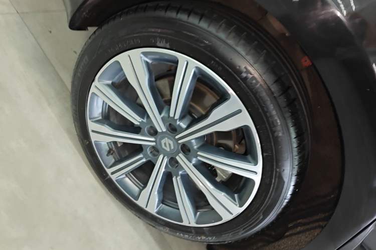 Used Leapmotor C01 2023 Range-Extended 316 Smart Edition Right Rear Wheel Hub