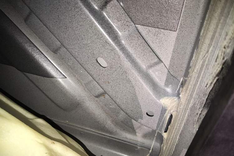 Used Leapmotor C01 2023 525 Smart Drive Edition Right Side Sill