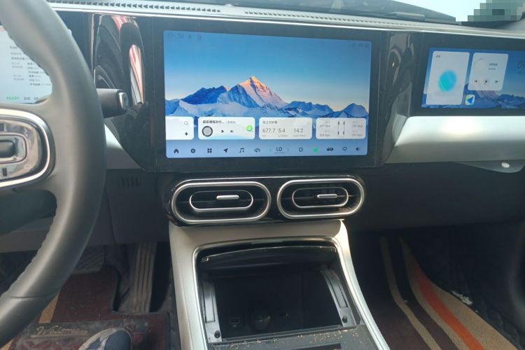 Used Leapmotor C01 2023 Extended-Range 316 Comfort Edition Audio And AC Panel