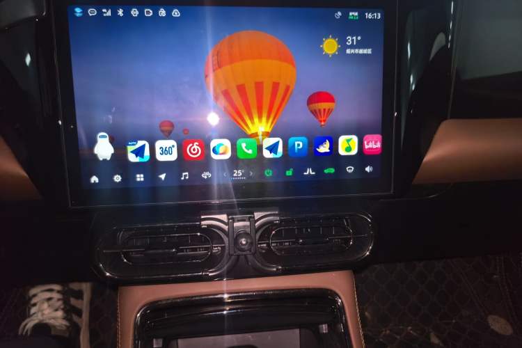 Used Leapmotor C01 2023 606 Smart Edition Audio And AC Panel