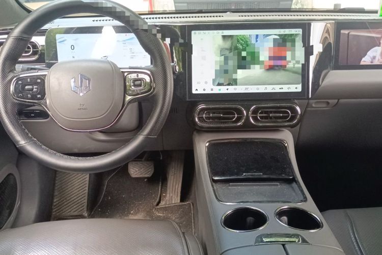Used Leapmotor C01 2023 606 Smart Edition Center Console