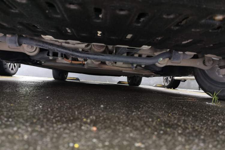 Used Leapmotor C01 2023 Range-Extended 216 Comfort Edition Chassis Front