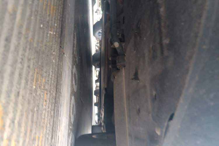 Used Leapmotor C01 2023 Extended-Range 316 Comfort Edition Chassis Front Left