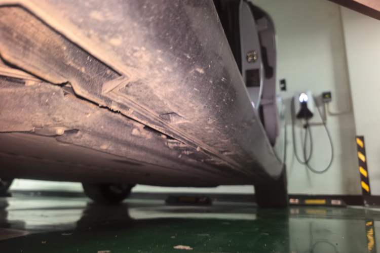 Used Leapmotor C01 2023 606 Smart Edition Chassis Front Left