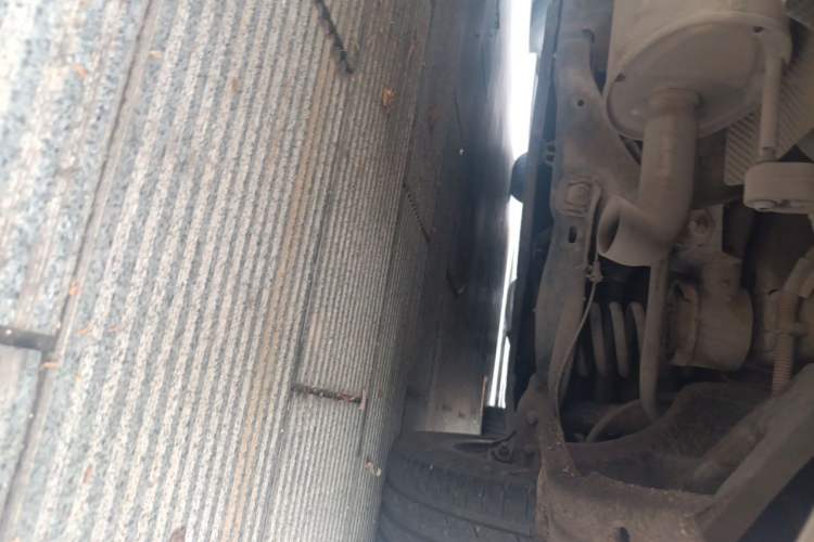 Used Leapmotor C01 2023 Extended-Range 316 Comfort Edition Chassis Rear Right