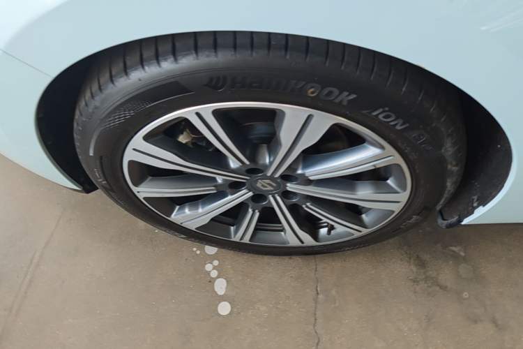 Used Leapmotor C01 2023 Range-Extended 216 Comfort Edition Exterior 4