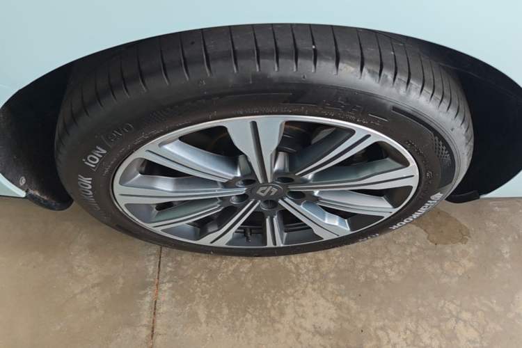 Used Leapmotor C01 2023 Range-Extended 216 Comfort Edition Exterior 5