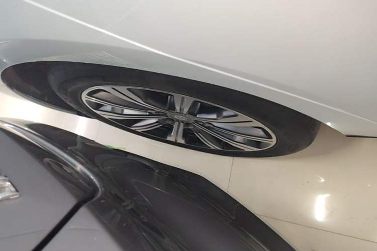 Used Leapmotor C01 2023 Range-Extended 216 Comfort Edition Exterior 5