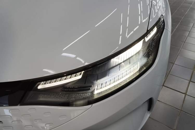 Used Leapmotor C01 2023 Range-Extended 216 Comfort Edition Left Front Headlight
