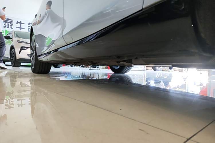 Used Leapmotor C01 2023 Range-Extended 316 Smart Edition Left Side Sill