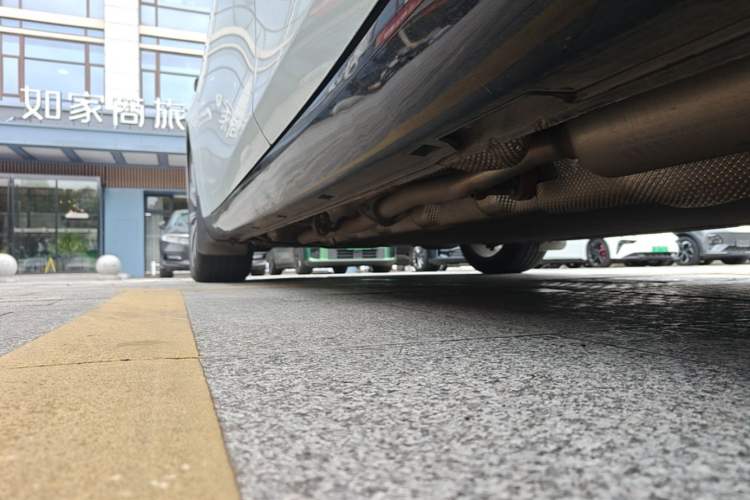 Used Leapmotor C01 2023 Range-Extended 216 Comfort Edition Left Side Sill