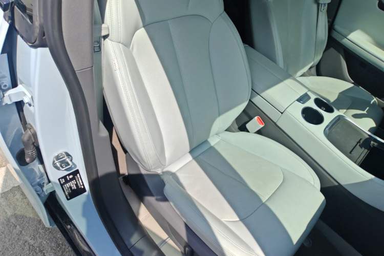 Used Leapmotor C01 2023 525 Comfort Edition Right Front Seat