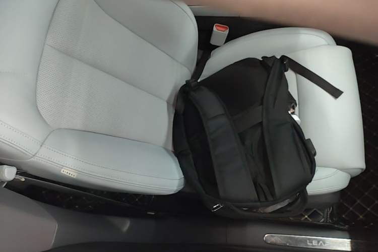 Used Leapmotor C01 2023 Range-Extended 216 Comfort Edition Right Front Seat