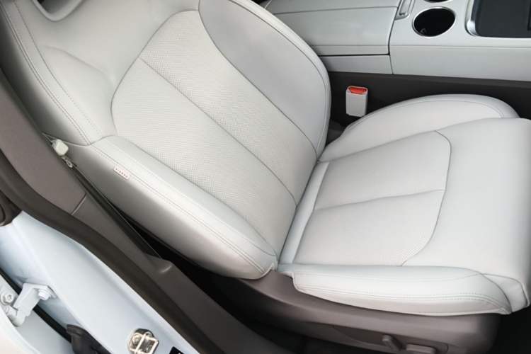 Used Leapmotor C01 2023 525 Comfort Edition Right Front Seat