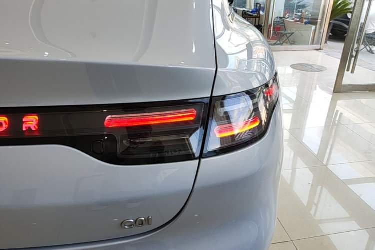 Used Leapmotor C01 2023 Range-Extended 316 Smart Edition Right Rear Taillight
