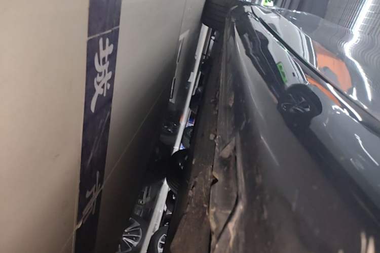 Used Leapmotor C01 2023 525 Comfort Edition Right Side Sill