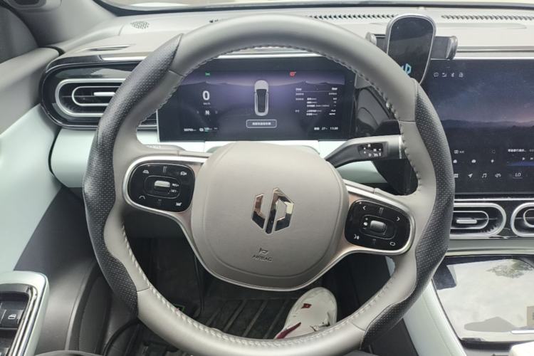 Used Leapmotor C01 2023 525 Comfort Edition Steering Wheel