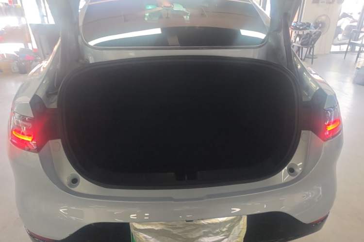 Used Leapmotor C01 2023 Range-Extended 316 Smart Edition Trunk