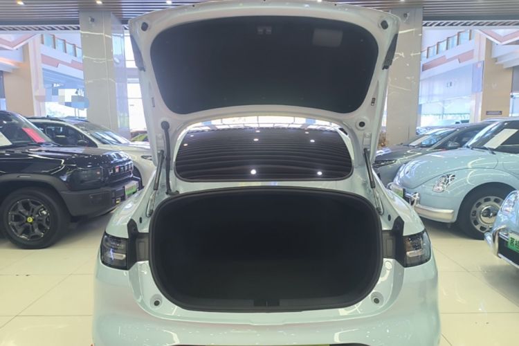 Used Leapmotor C01 2023 Range-Extended 316 Smart Edition Trunk