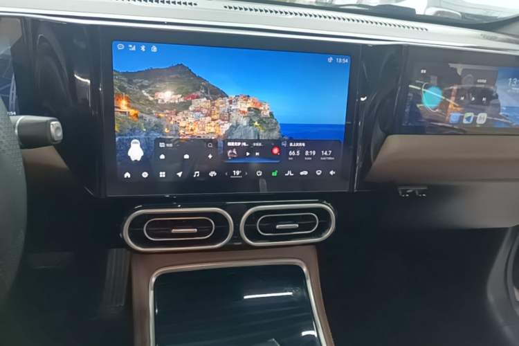 Used Leapmotor C01 2023 525 Comfort Edition Audio And AC Panel