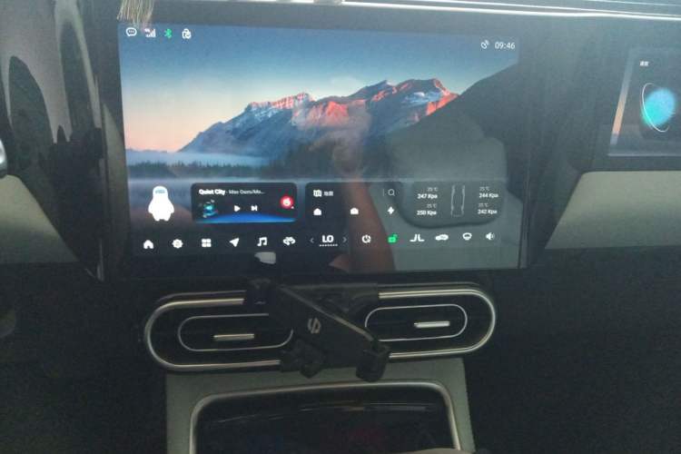Used Leapmotor C01 2023 525 Comfort Edition Audio And AC Panel