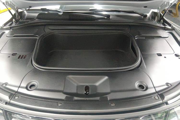 Used Leapmotor C01 2023 630 All-Wheel-Drive Performance Version Engine Bay