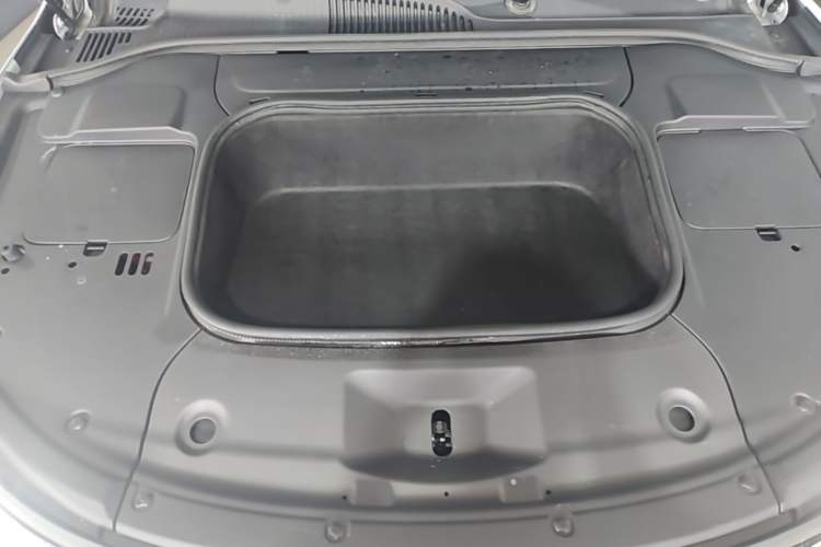 Used Leapmotor C01 2023 525 Comfort Edition Engine Bay