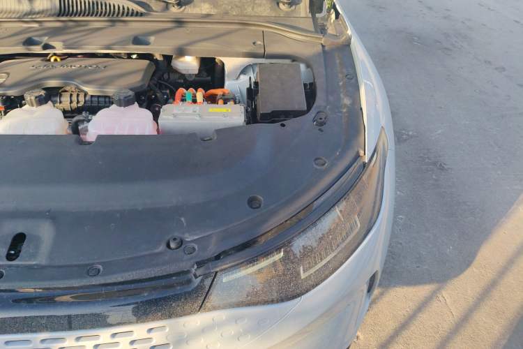 Used Leapmotor C01 2023 Range-Extended 316 Smart Edition Engine Bay Left