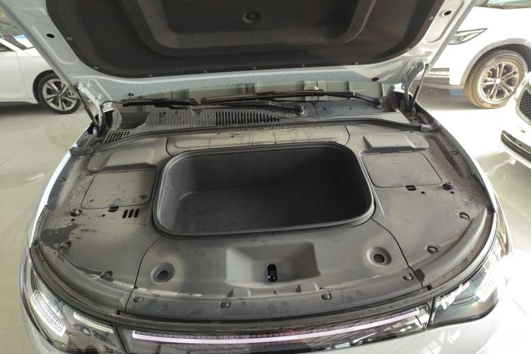 Used Leapmotor C01 2023 630 All-Wheel-Drive Performance Version Engine Bay