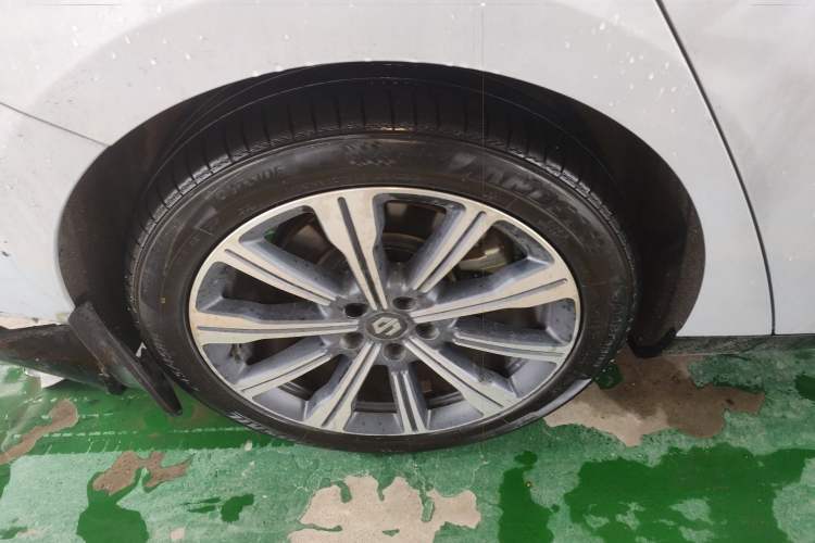 Used Leapmotor C01 2023 Range-Extended 216 Comfort Edition Exterior 5