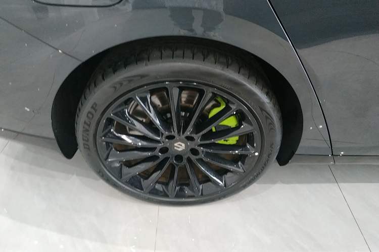 Used Leapmotor C01 2023 630 All-Wheel-Drive Performance Version Exterior 8