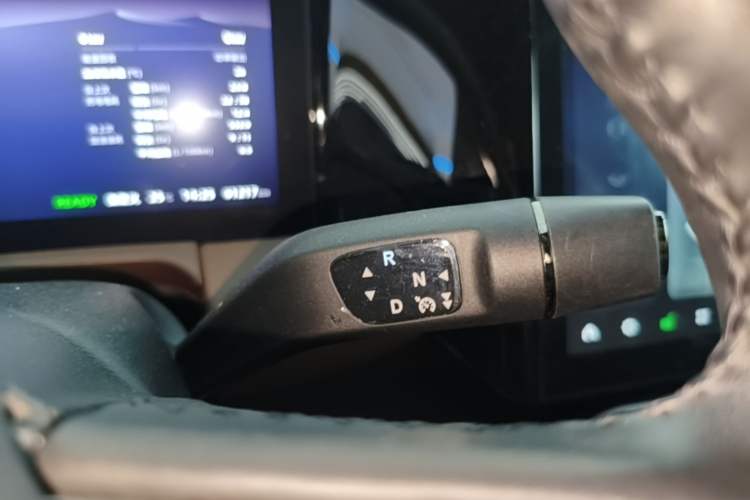 Used Leapmotor C01 2023 Range-Extended 316 Smart Edition Gear Lever