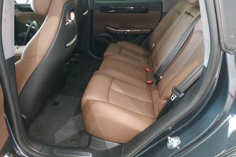 Used Leapmotor C01 2023 630 All-Wheel-Drive Performance Version Interior 4