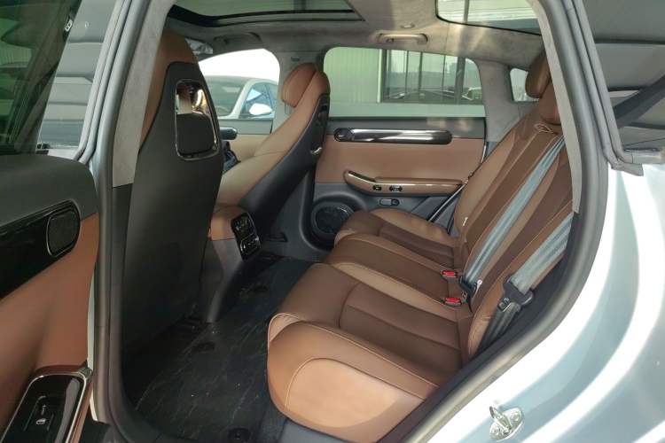 Used Leapmotor C01 2023 630 All-Wheel-Drive Performance Version Interior 4