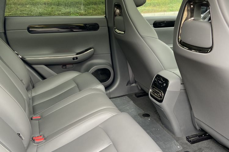 Used Leapmotor C01 2023 630 All-Wheel-Drive Performance Version Interior 6