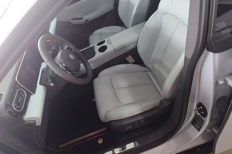 Used Leapmotor C01 2023 525 Comfort Edition Left Front Seat