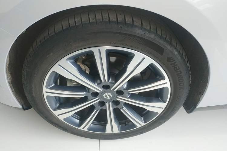 Used Leapmotor C01 2023 Range-Extended 316 Smart Edition Left Front Wheel Hub