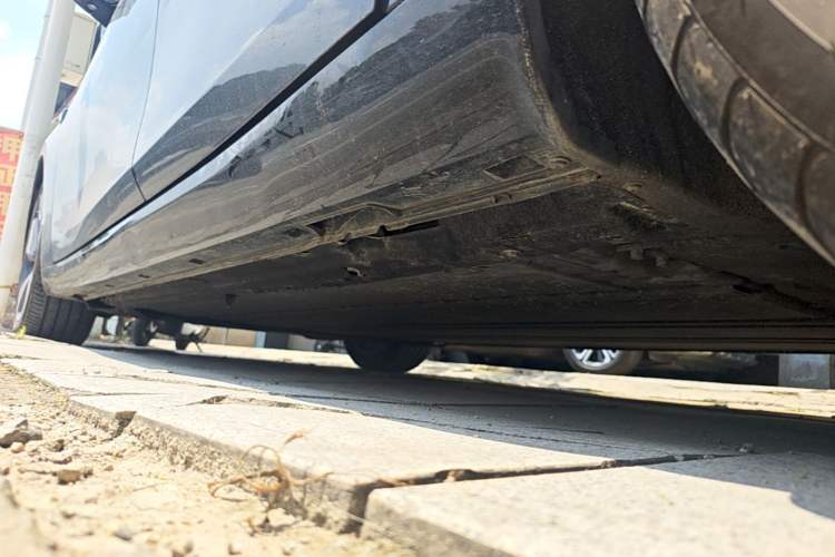 Used Leapmotor C01 2023 525 Comfort Edition Left Side Sill