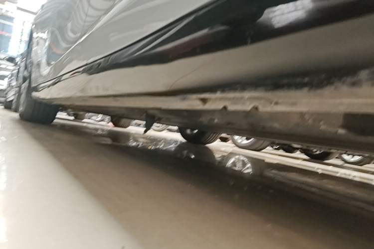 Used Leapmotor C01 2023 525 Comfort Edition Left Side Sill