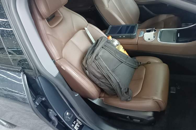 Used Leapmotor C01 2023 525 Comfort Edition Right Front Seat