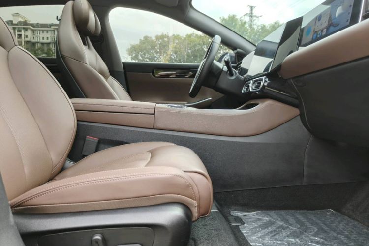 Used Leapmotor C01 2023 Range-Extended 216 Comfort Edition Right Front Seat