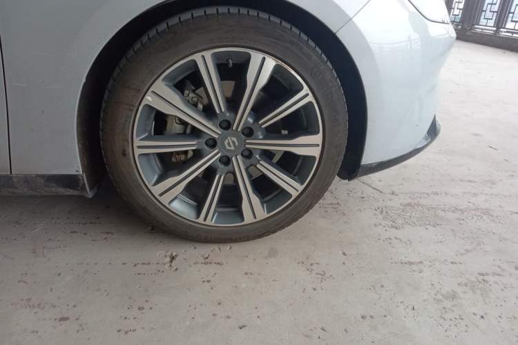 Used Leapmotor C01 2023 525 Comfort Edition Right Front Wheel Hub