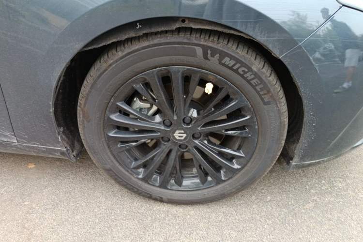 Used Leapmotor C01 2023 525 Comfort Edition Right Front Wheel Hub