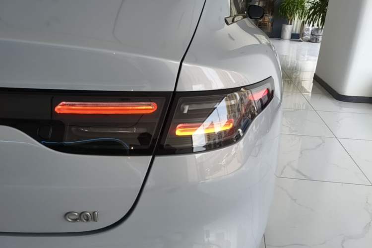 Used Leapmotor C01 2023 Range-Extended 316 Smart Edition Right Rear Taillight