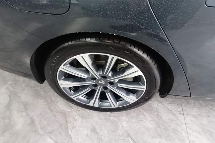 Used Leapmotor C01 2023 525 Comfort Edition Right Rear Wheel Hub