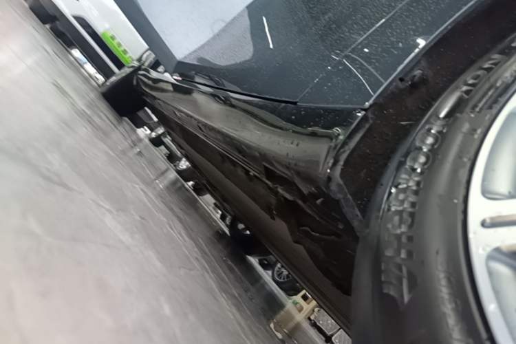 Used Leapmotor C01 2023 525 Comfort Edition Right Side Sill