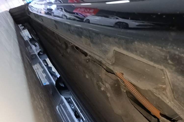 Used Leapmotor C01 2023 525 Comfort Edition Right Side Sill