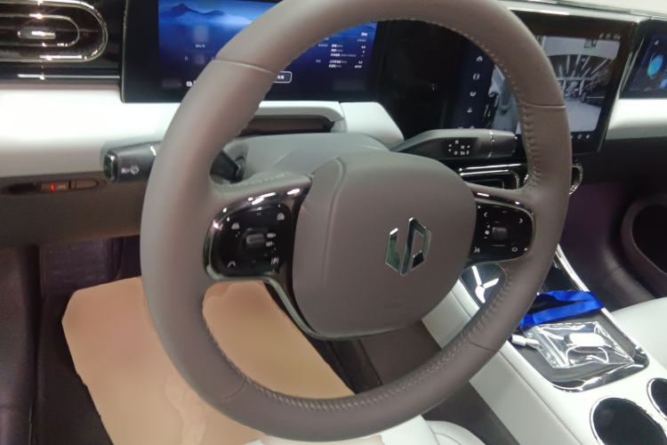 Used Leapmotor C01 2023 630 All-Wheel-Drive Performance Version Steering Wheel